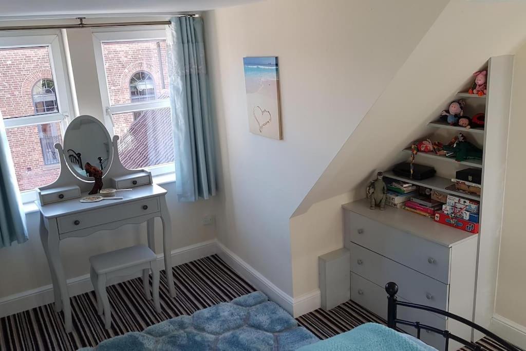 Apartmán No6 High Street Edwinstowe Exteriér fotografie